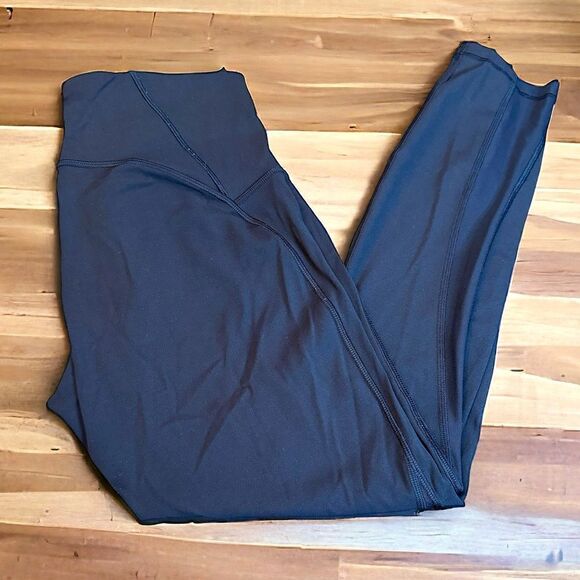 Lululemon Invigorated Mesh Insert Tights (8) - Picture 1 of 8